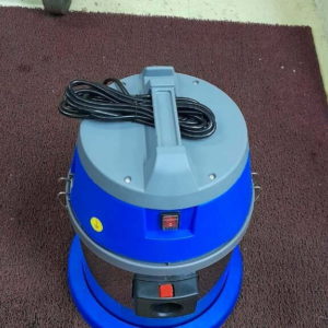 Vacuum Cleaner - Wet and Dry - Lenhard Golf Germany Blue - 20ltr