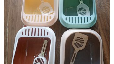 Cat Litter Box High Sides with Litter Scoop 1pc