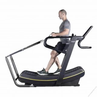 Curved Manual Runner Treadmill.