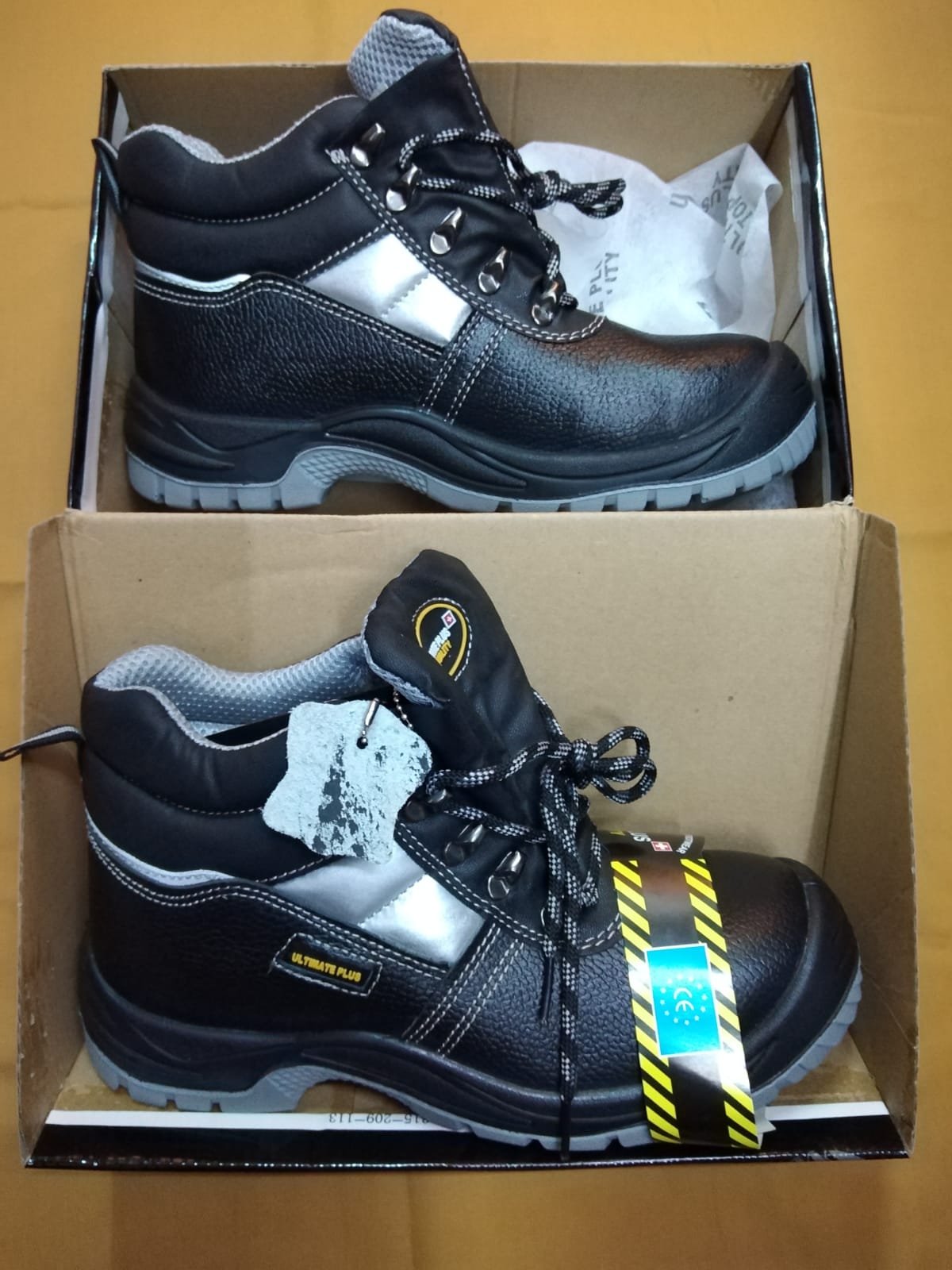 Safety Shoes Ultimate Plus - Image 2