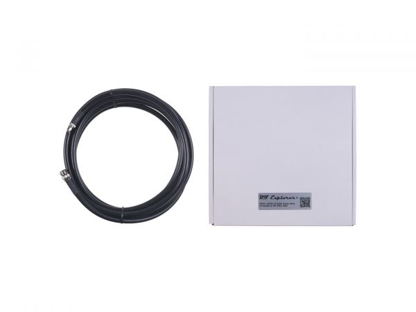 N Female to RP-SMA Male Cable - CFD200 Black - 5m